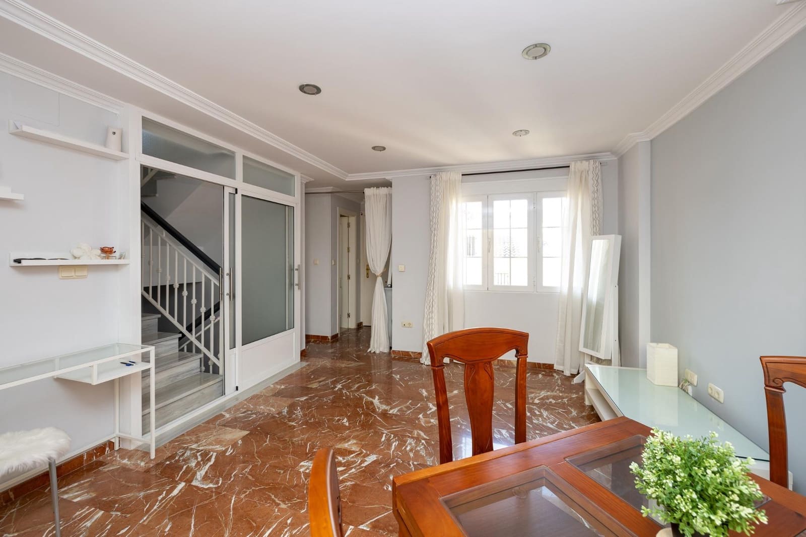 4 sypialnia Dom blizniak na sprzedaż w Cenes de la Vega z basenem garażem - 285 000 € (Ref: 9903837)