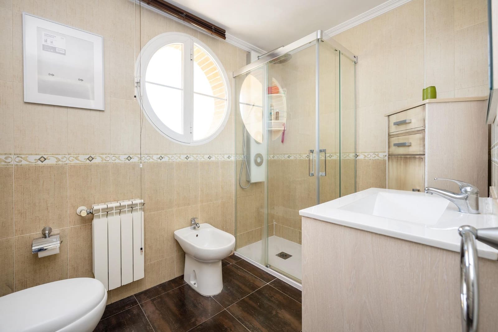 4 sypialnia Dom blizniak na sprzedaż w Cenes de la Vega z basenem garażem - 285 000 € (Ref: 9903837)