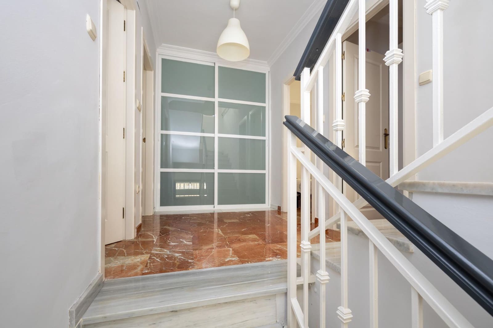 4 sypialnia Dom blizniak na sprzedaż w Cenes de la Vega z basenem garażem - 285 000 € (Ref: 9903837)