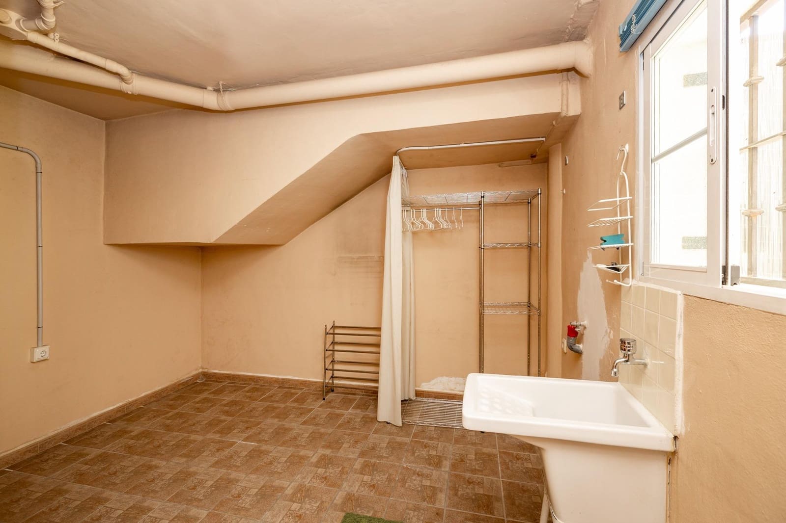 4 sypialnia Dom blizniak na sprzedaż w Cenes de la Vega z basenem garażem - 285 000 € (Ref: 9903837)