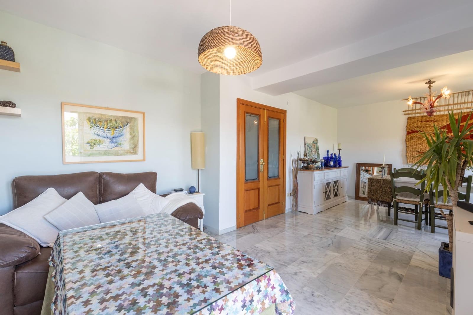 Chalet de 3 habitaciones en La Zubia en venta con piscina garaje - 330.000 € (Ref: 9903840)