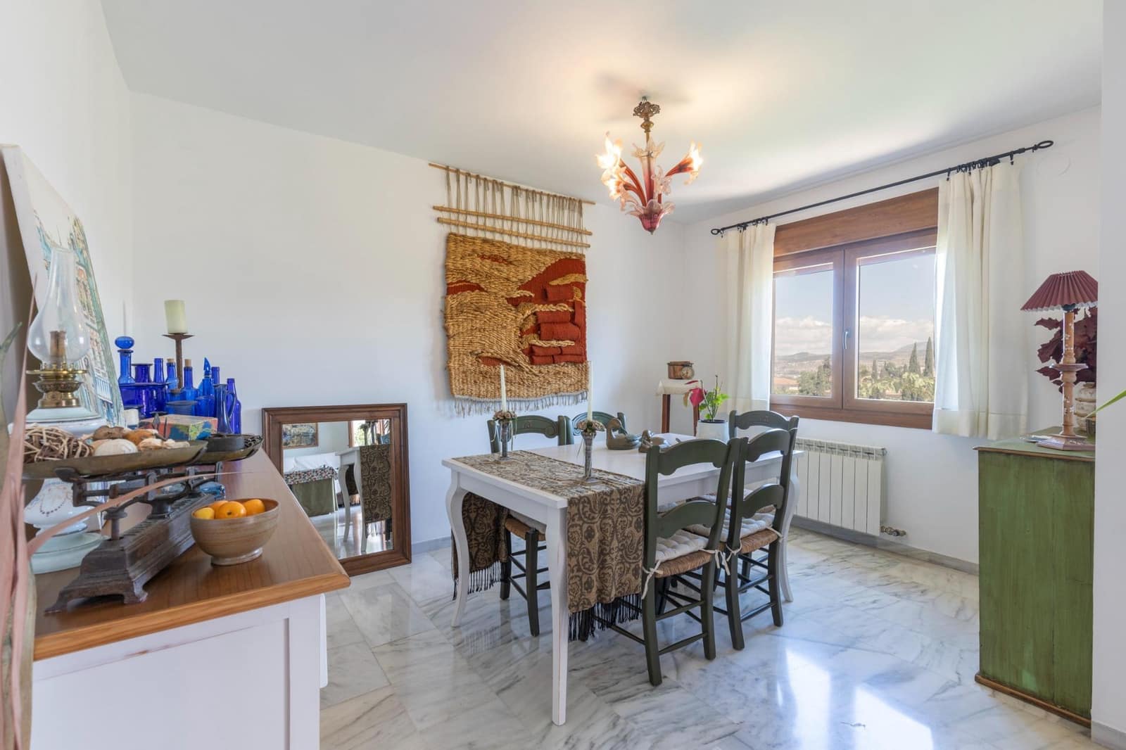 Chalet de 3 habitaciones en La Zubia en venta con piscina garaje - 330.000 € (Ref: 9903840)