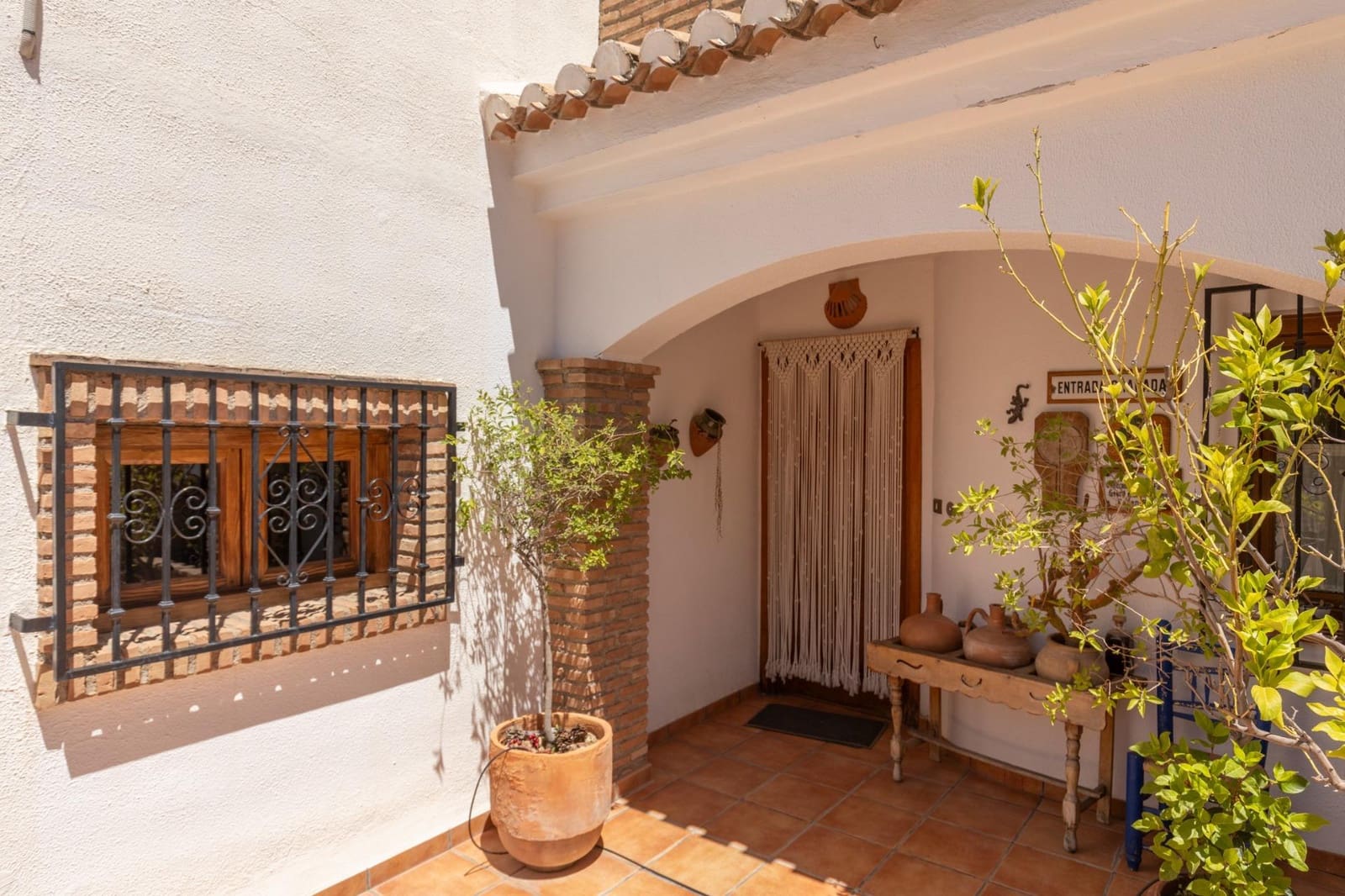 Chalet de 3 habitaciones en La Zubia en venta con piscina garaje - 330.000 € (Ref: 9903840)