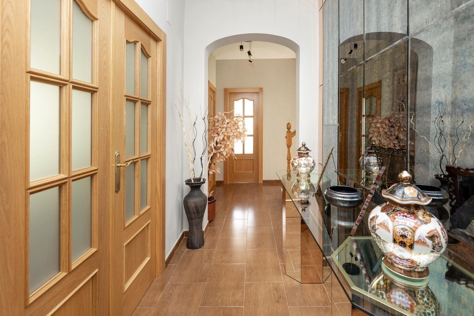 3 sypialnia Willa na sprzedaż w Otura z basenem garażem - 359 000 € (Ref: 9908253)