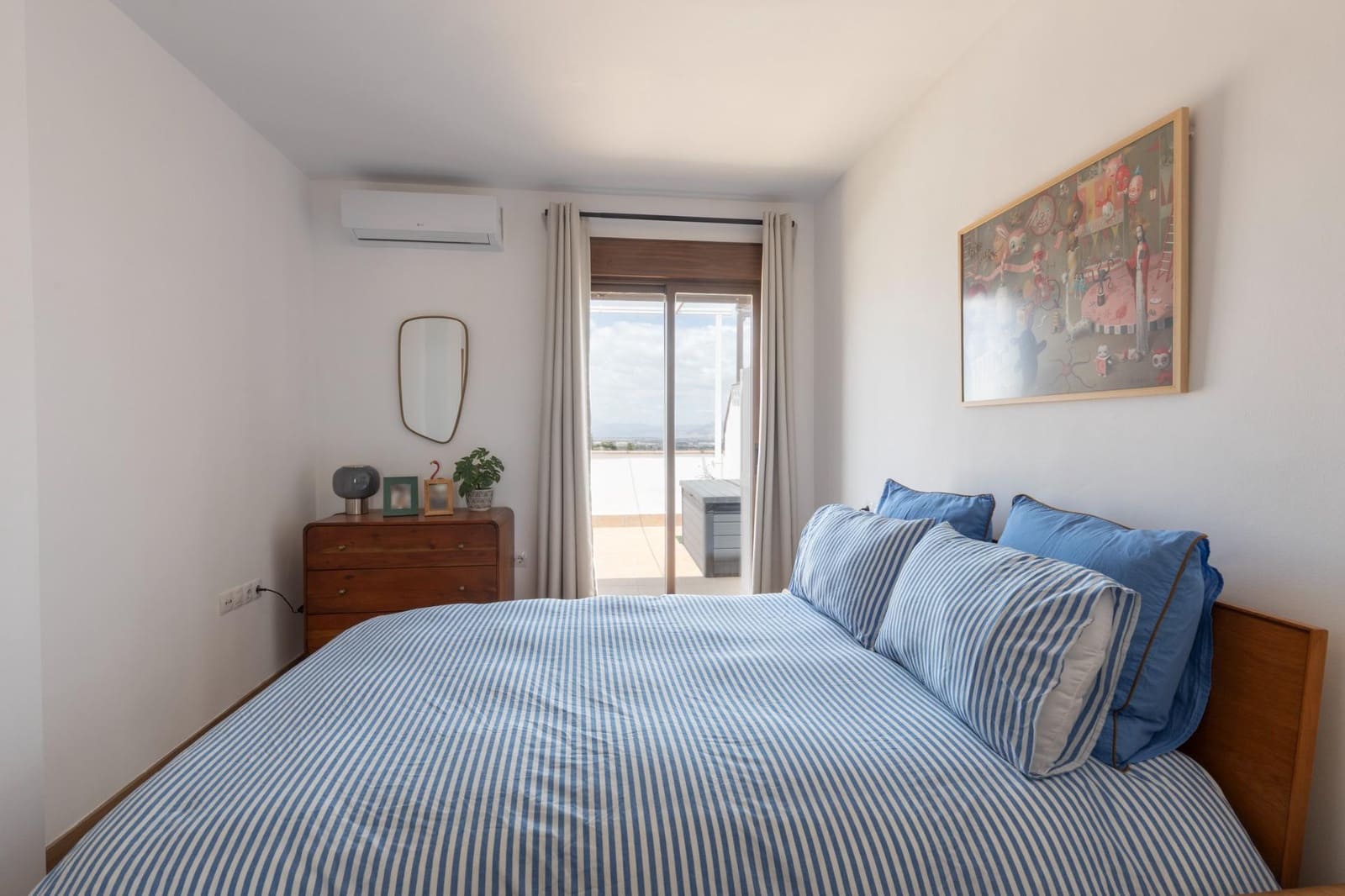 2 Zimmer Penthouse zu verkaufen in La Zubia mit Garage - 265.000 € (Ref: 9908255)