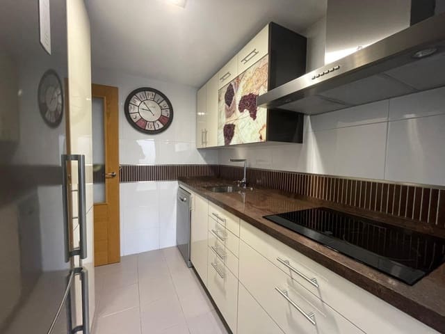 4 Zimmer Penthouse zu verkaufen in Alhendín mit Garage - 195.000 € (Ref: 9911266)