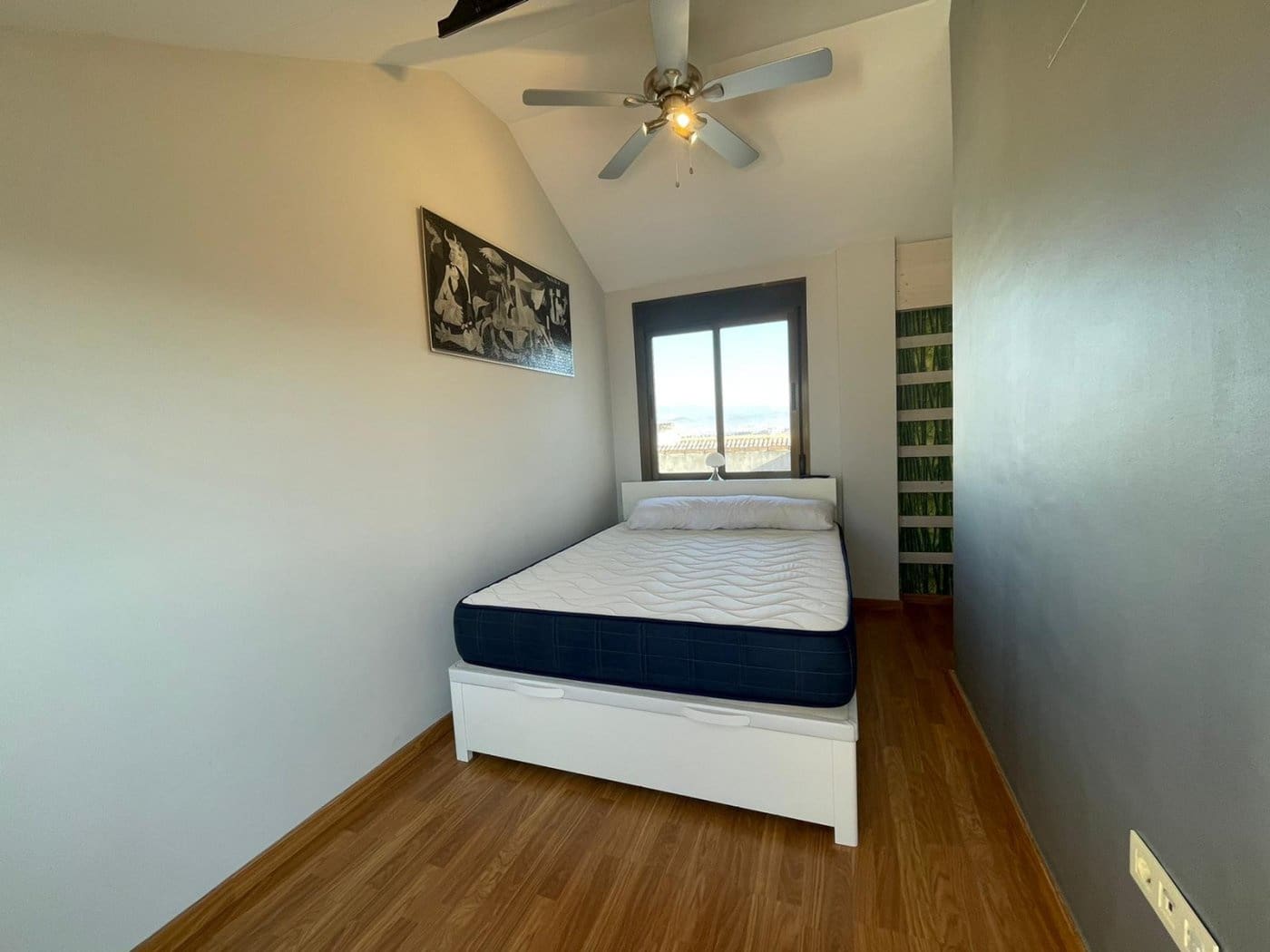 Ático de 4 habitaciones en Alhendín en venta con garaje - 195.000 € (Ref: 9911266)