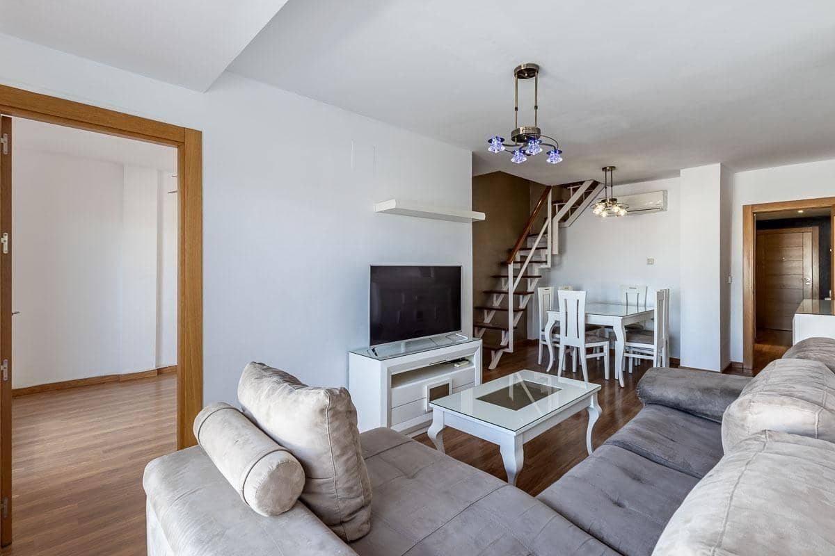 4 bedroom Penthouse for sale in Alhendin with garage - € 195,000 (Ref: 9911266)