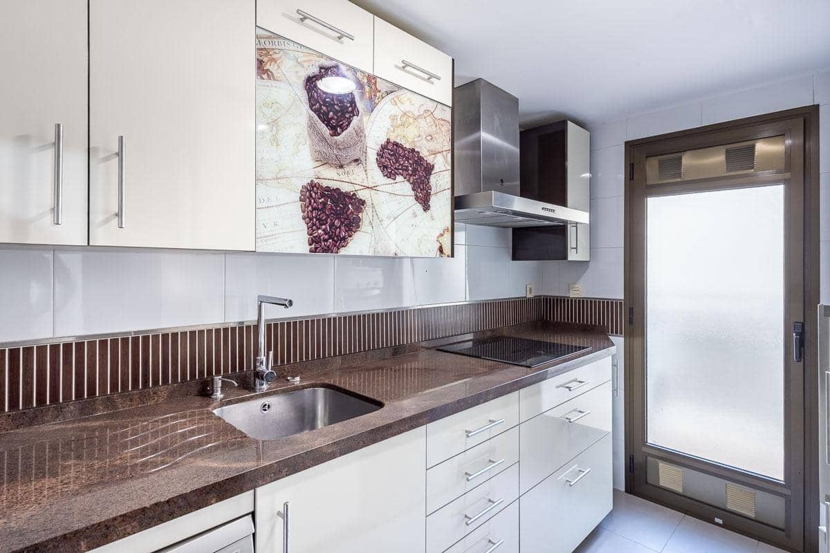 4 bedroom Penthouse for sale in Alhendin with garage - € 195,000 (Ref: 9911266)