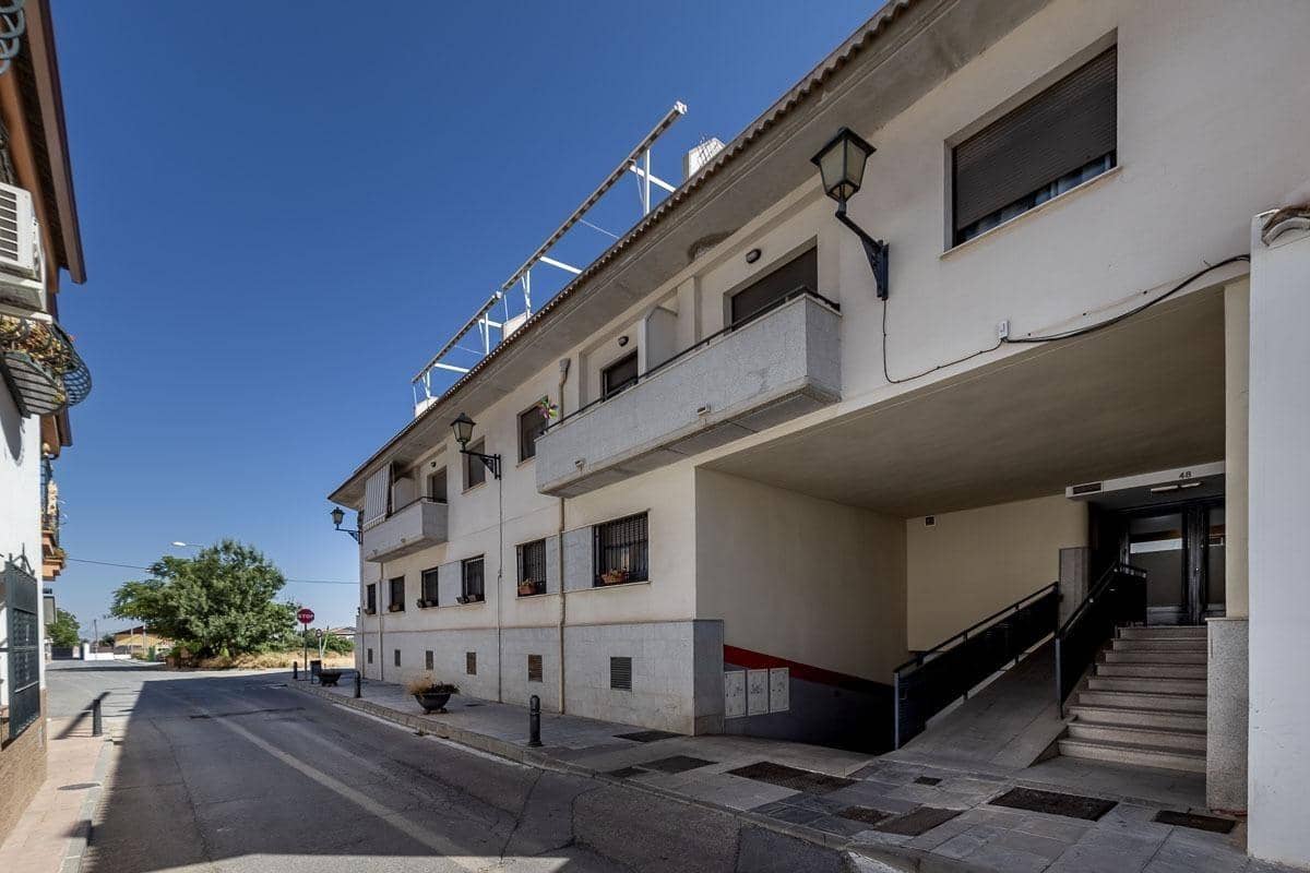 4 bedroom Penthouse for sale in Alhendin with garage - € 195,000 (Ref: 9911266)