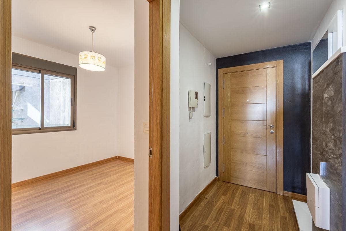 4 bedroom Penthouse for sale in Alhendin with garage - € 195,000 (Ref: 9911266)