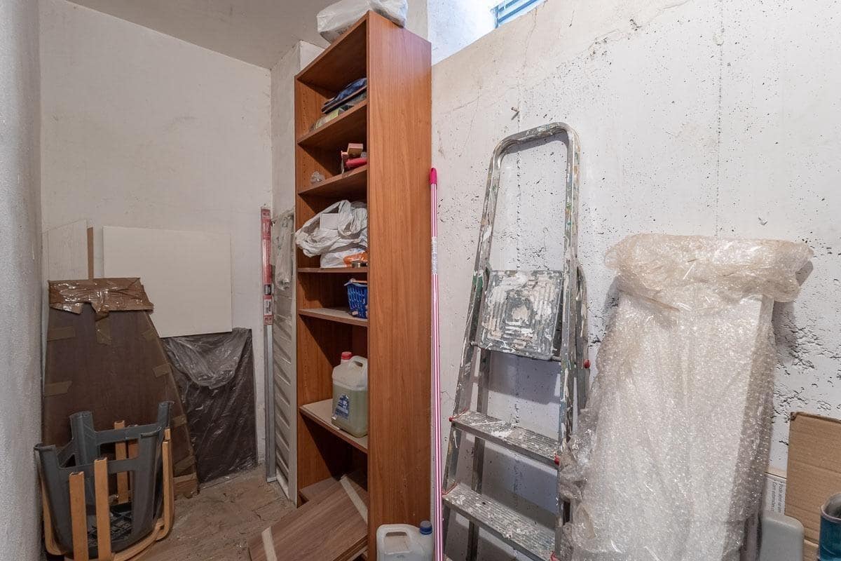 4 bedroom Penthouse for sale in Alhendin with garage - € 195,000 (Ref: 9911266)