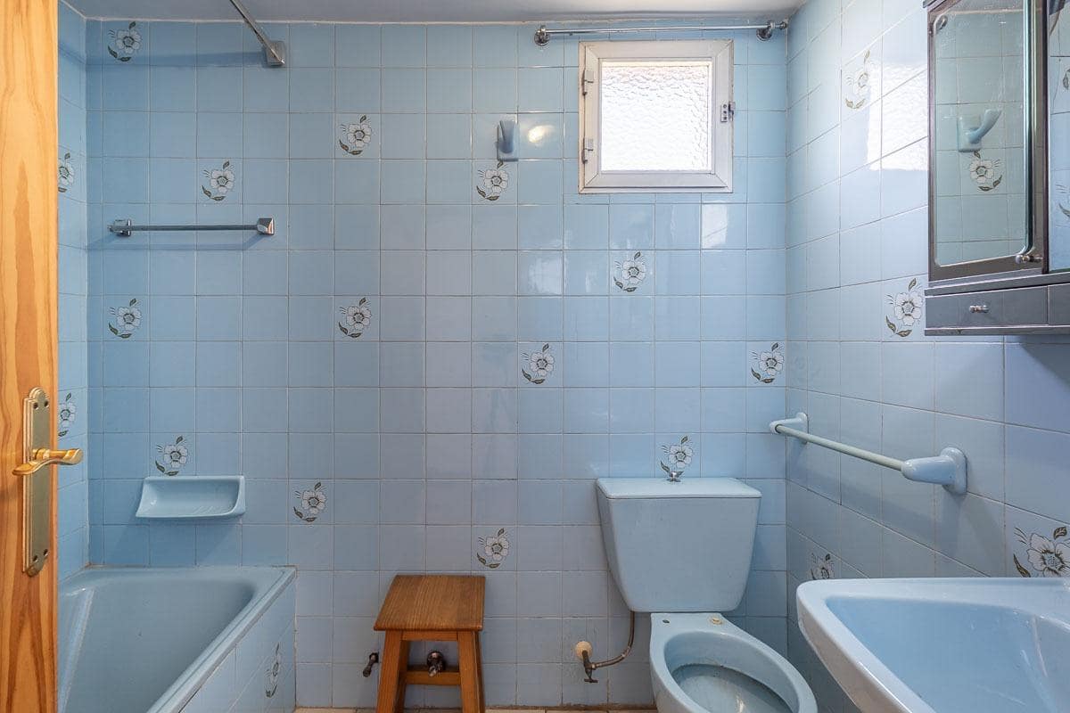 3 slaapkamer Flat te koop in Granada stad - € 280.000 (Ref: 9911269)