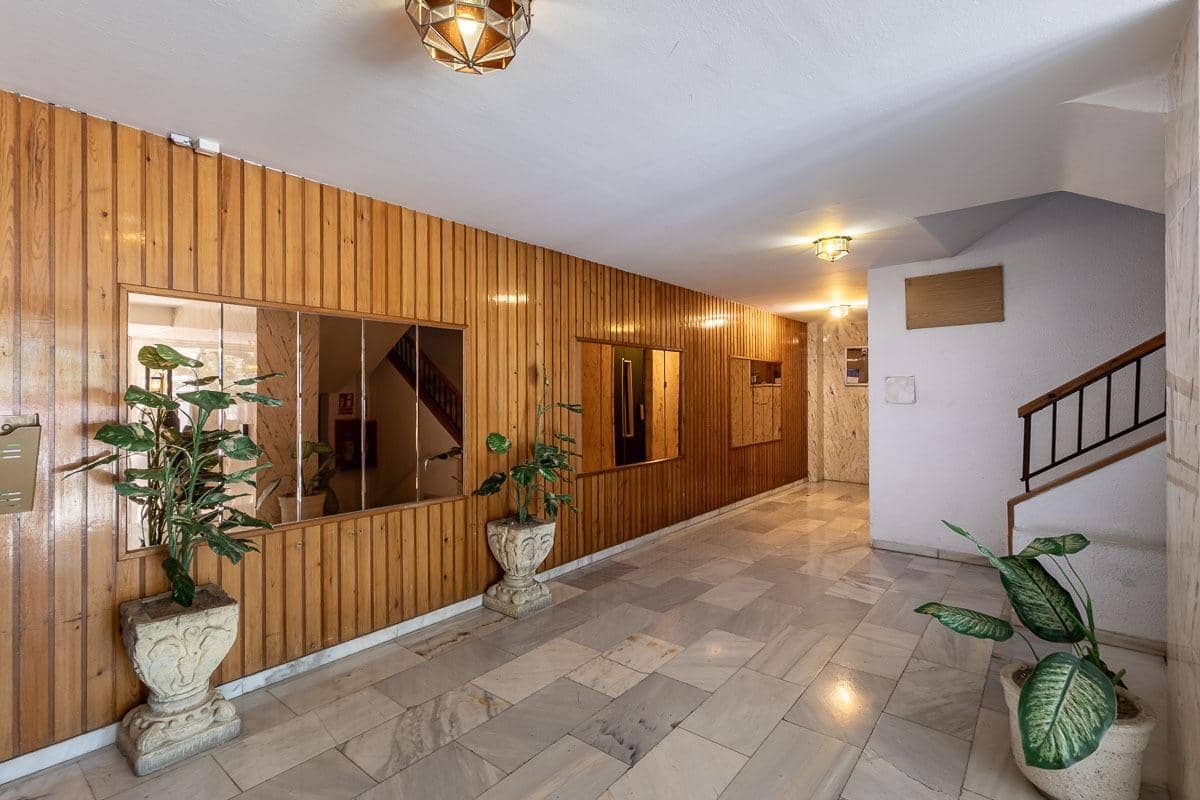 3 slaapkamer Flat te koop in Granada stad - € 280.000 (Ref: 9911269)