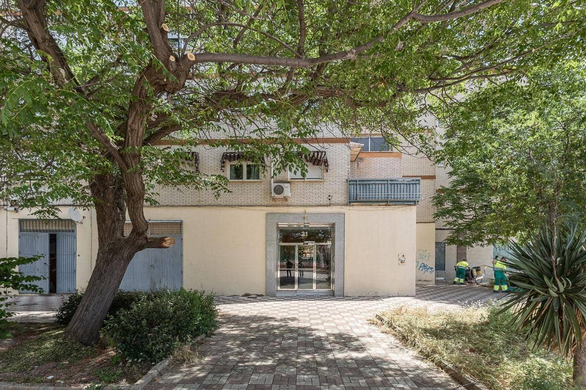 3 slaapkamer Flat te koop in Granada stad - € 280.000 (Ref: 9911269)