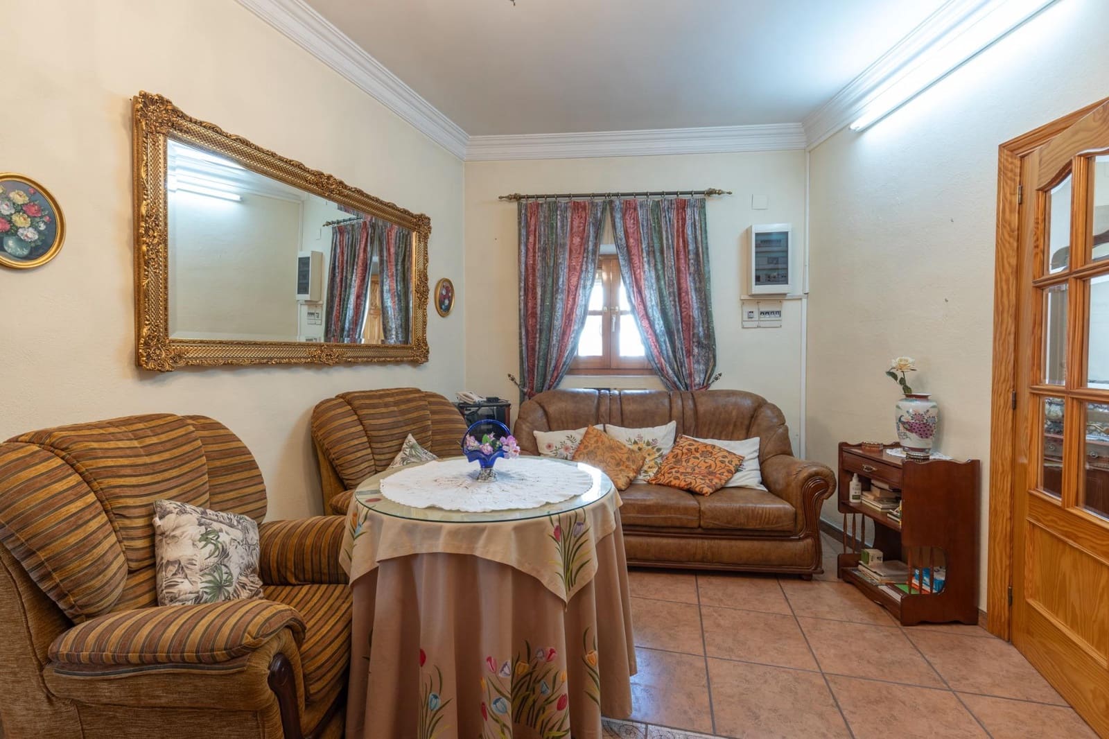 3 soveværelse Villa til salg i Granada by med garage - € 479.000 (Ref: 9913387)