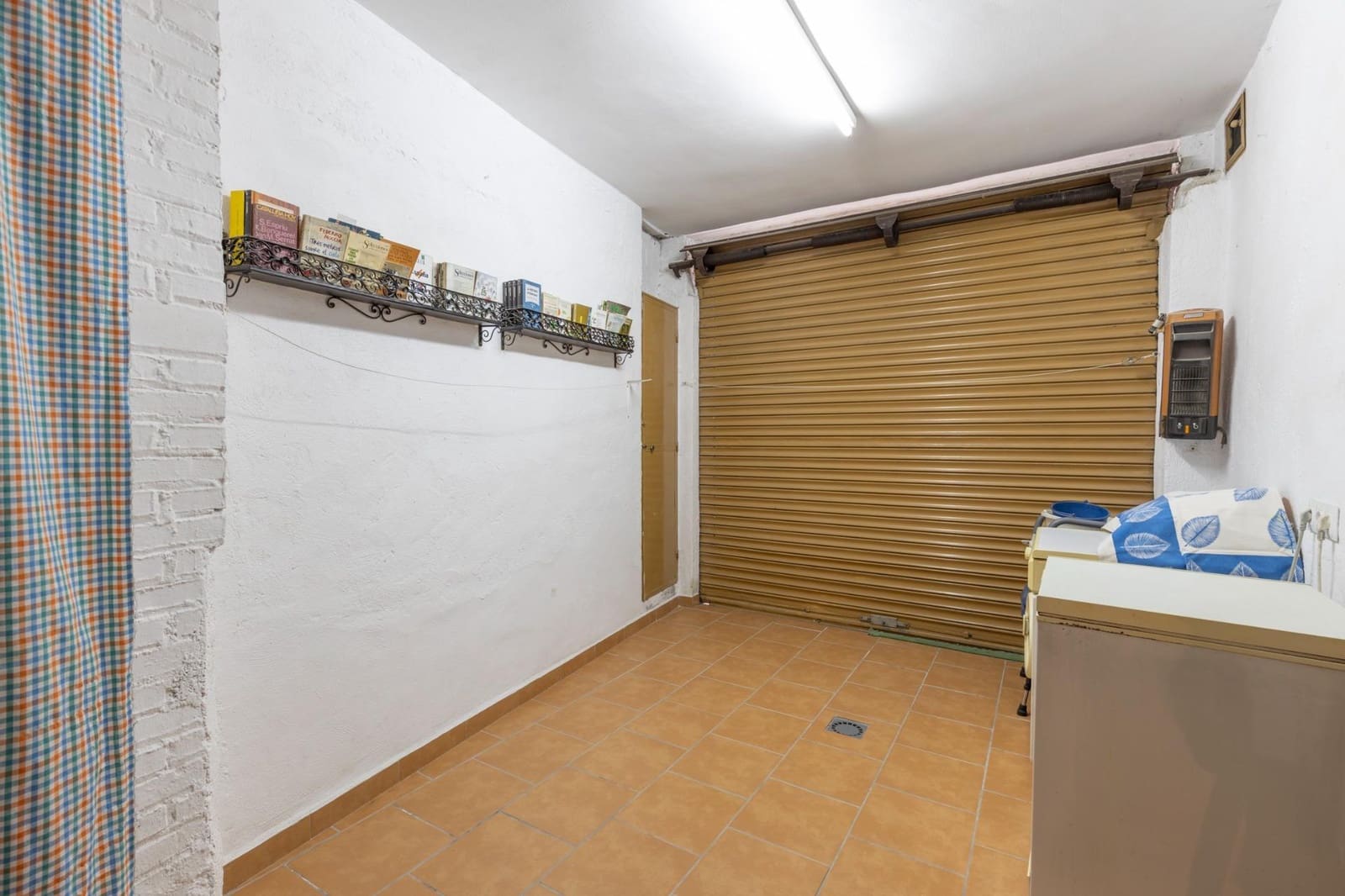 3 soveværelse Villa til salg i Granada by med garage - € 479.000 (Ref: 9913387)
