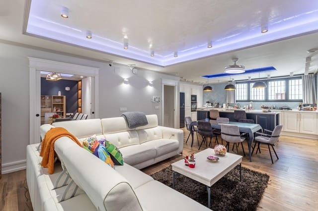 5 chambre Maison de Ville à vendre à Grenade ville avec piscine - 1 495 000 € (Ref: 9913388)