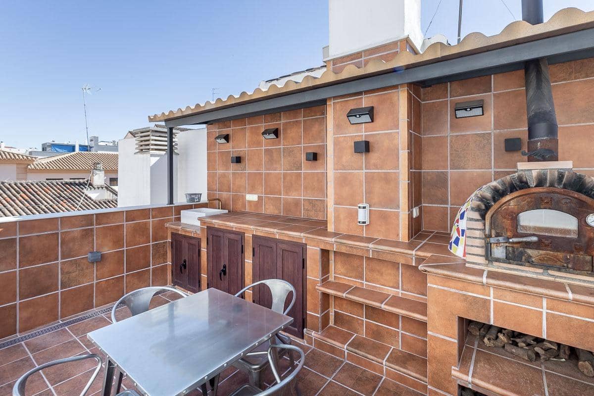 5 chambre Maison de Ville à vendre à Grenade ville avec piscine - 1 495 000 € (Ref: 9913388)