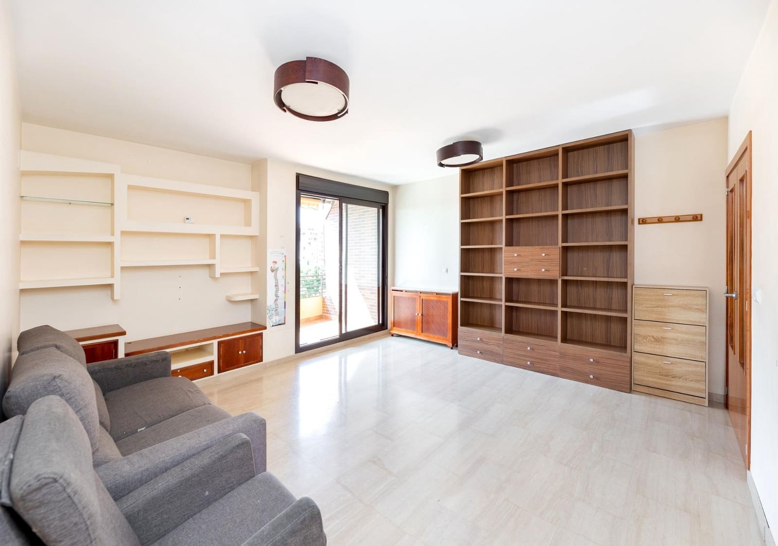 3 slaapkamer Flat te koop in Granada stad met zwembad garage - € 370.000 (Ref: 9916090)