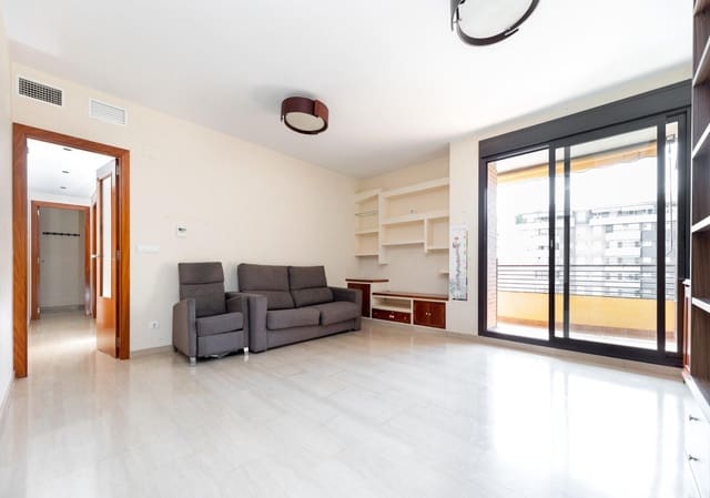 3 slaapkamer Flat te koop in Camino de Ronda - Rosaleda, Granada stad met zwembad garage - € 370.000 (Ref: 9916090)