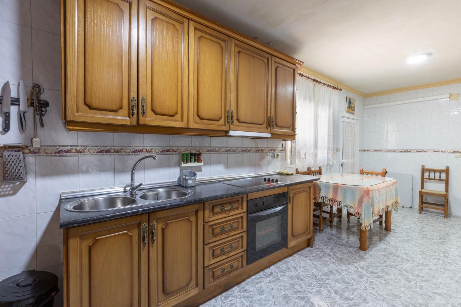 3 camera da letto Villa in vendita in La Zubia con garage - 250.000 € (Rif: 9916099)