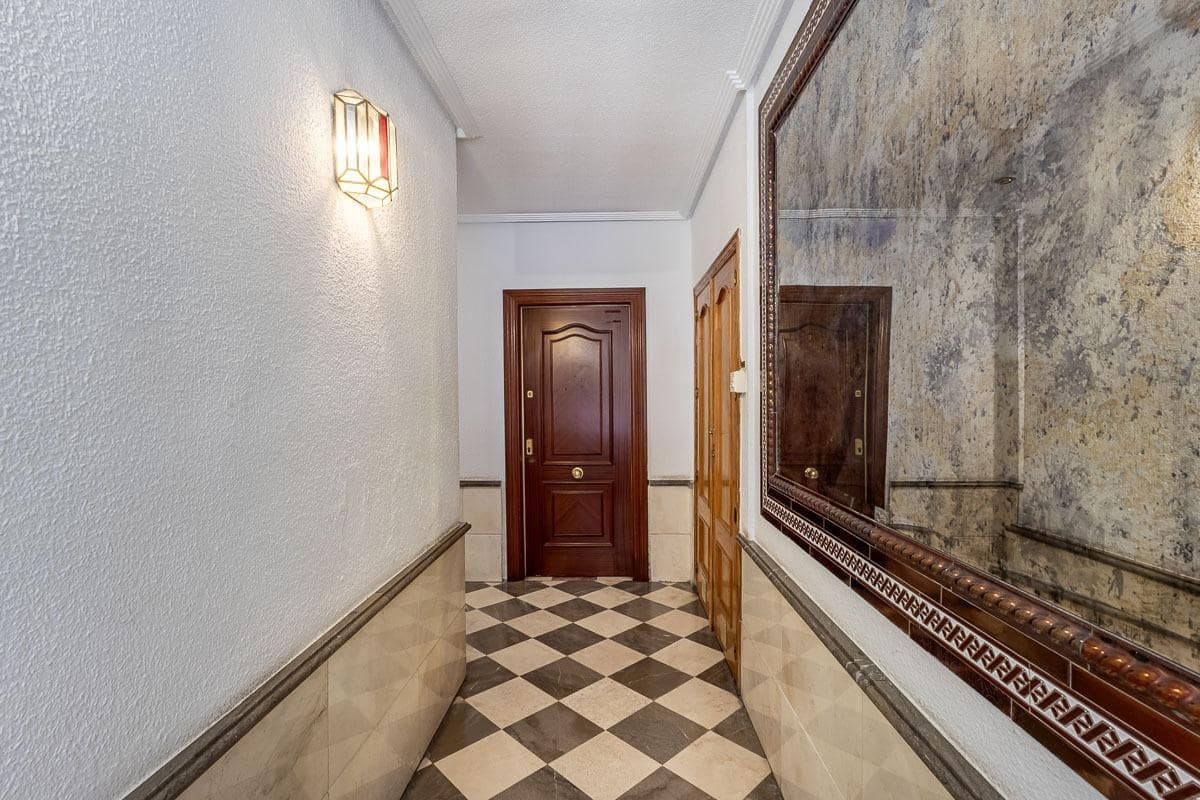 4 makuuhuone Kattohuoneisto myytävänä paikassa Granada kaupunki - 339 000 € (Ref: 9920633)