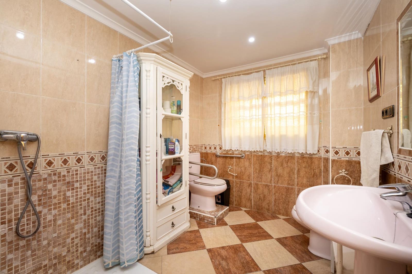 3 bedroom Terraced Villa for sale in Motril - € 290,000 (Ref: 9920634)