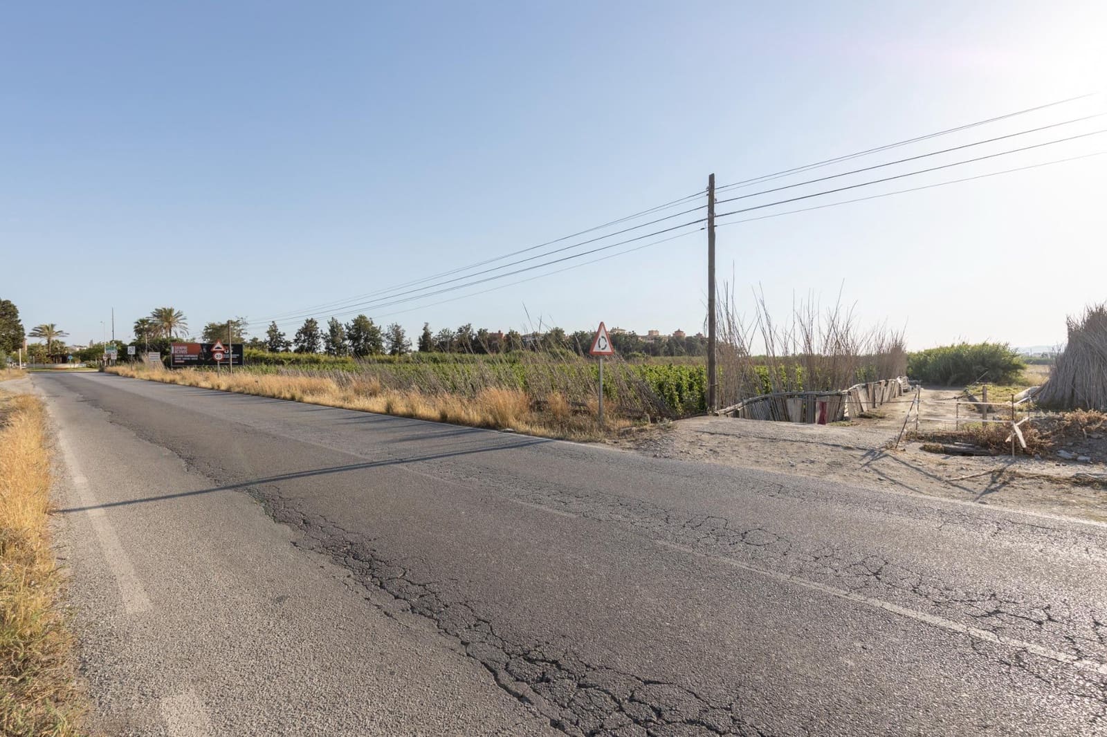Building Plot for sale in Motril - € 70,000 (Ref: 9920635)