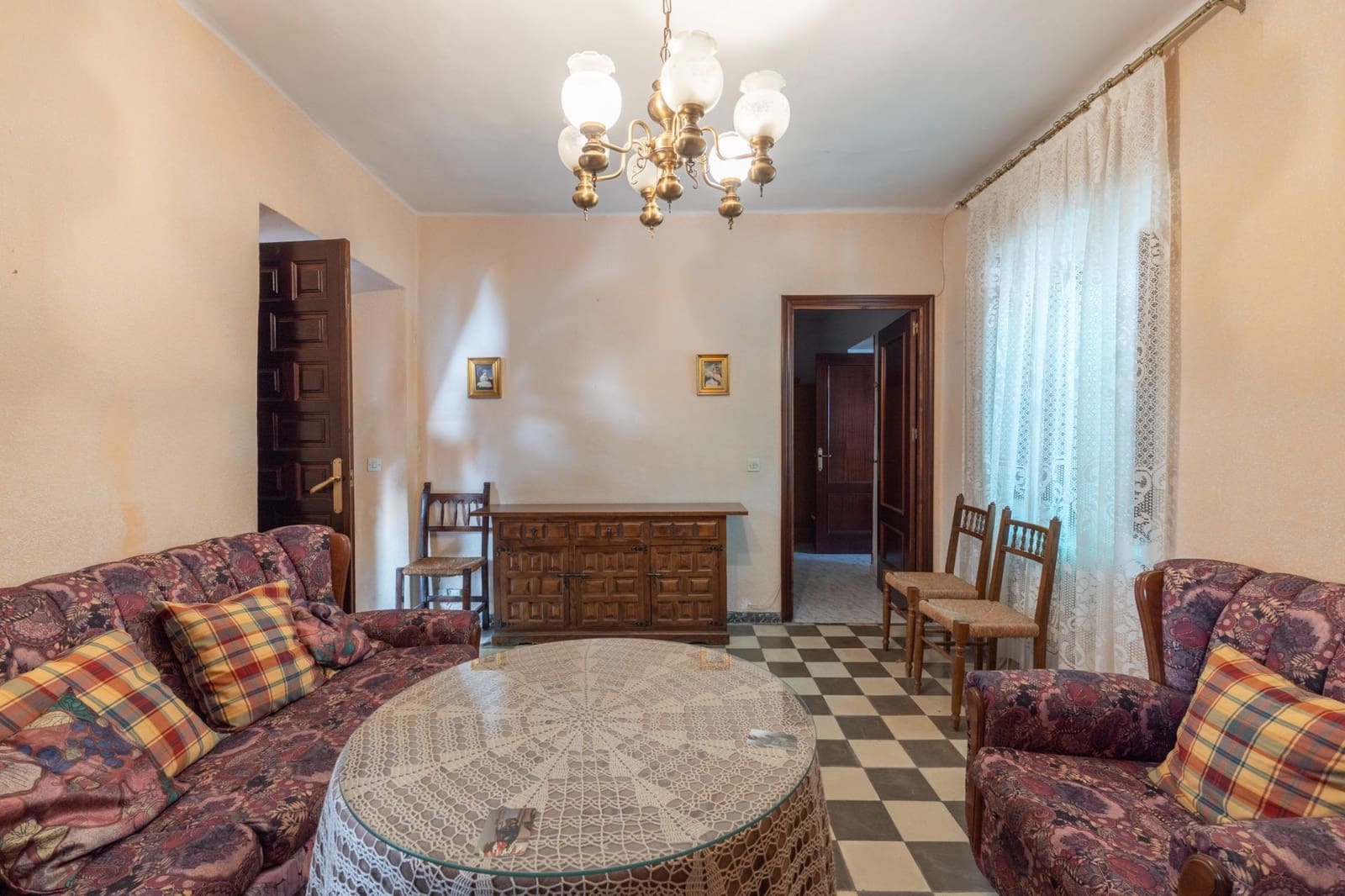 12 soverom Finca/Herregård til salgs i Huetor Vega med garasje - € 495 000 (Ref: 9920636)
