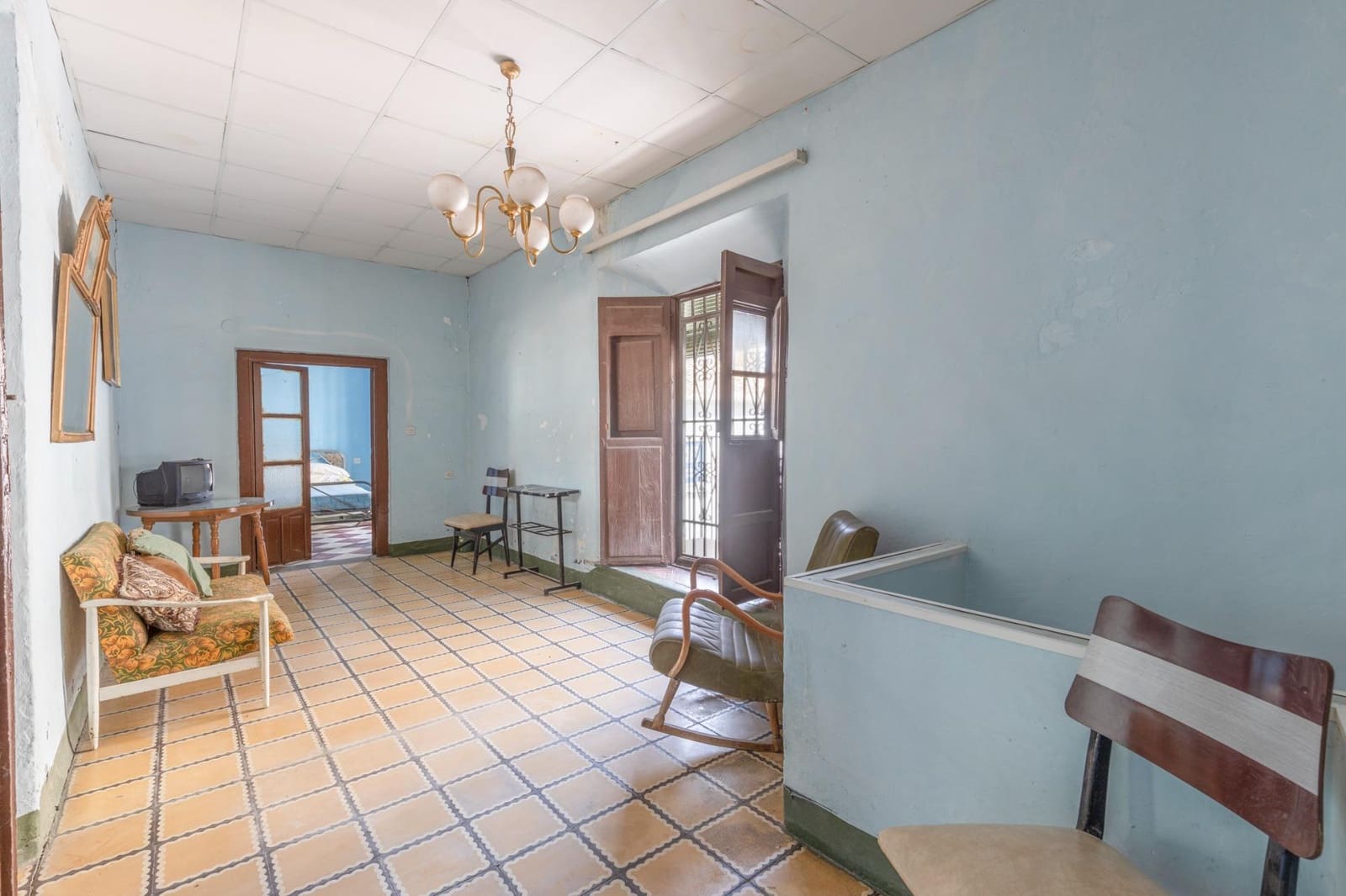 12 soverom Finca/Herregård til salgs i Huetor Vega med garasje - € 495 000 (Ref: 9920636)