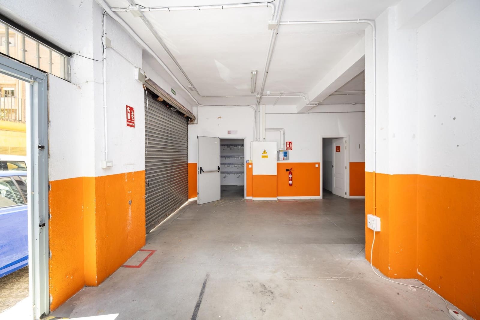Erhverv til salg i Granada by - € 250.000 (Ref: 9920638)