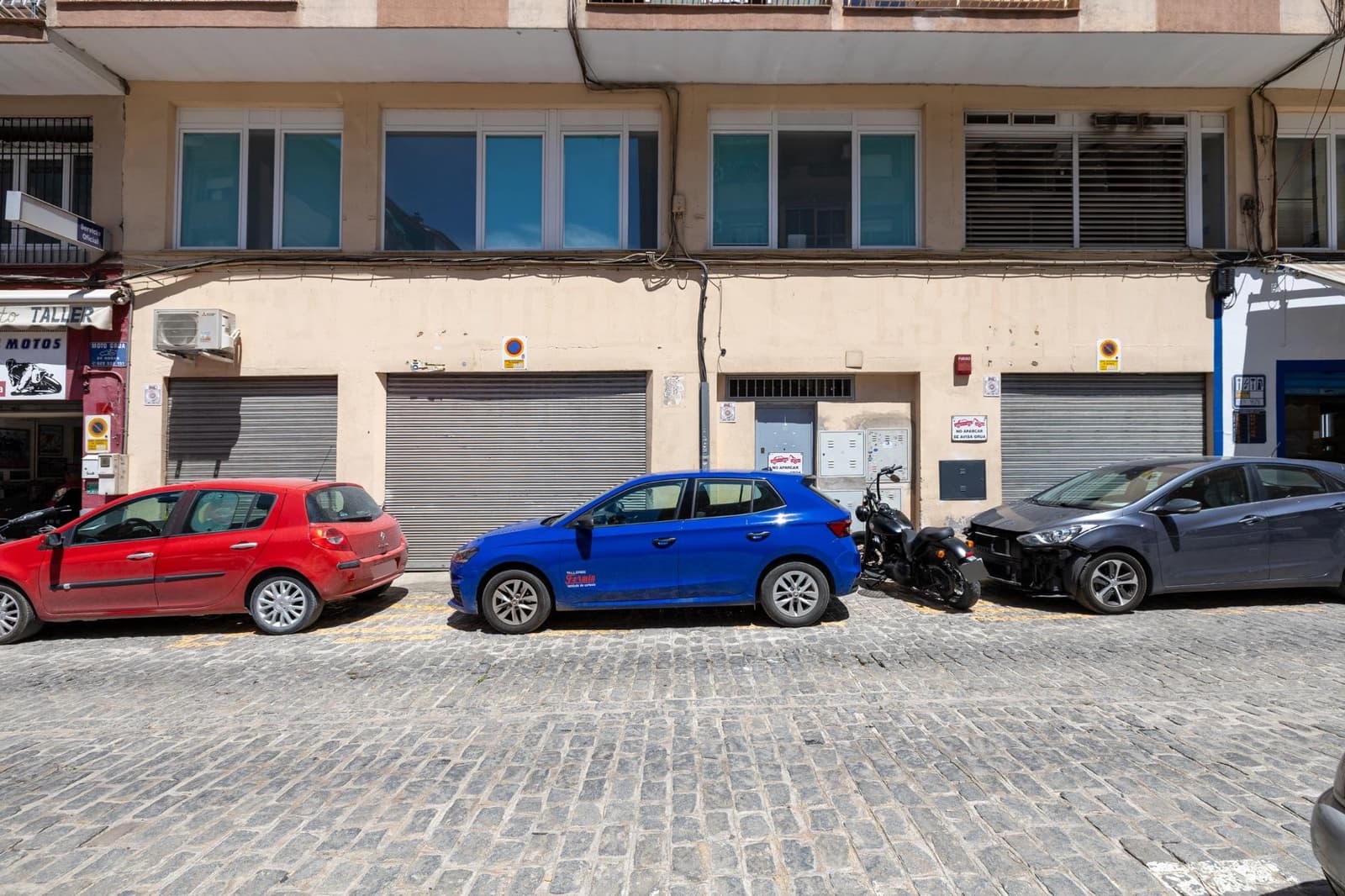 Erhverv til salg i Granada by - € 250.000 (Ref: 9920638)