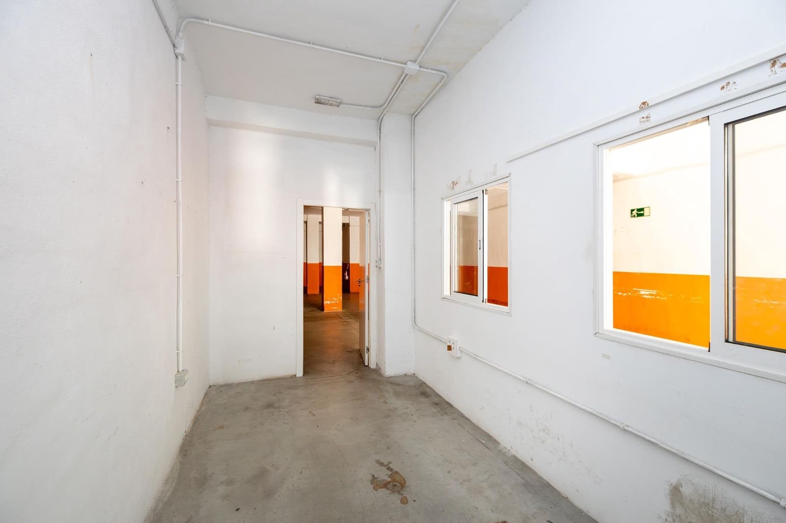 Erhverv til salg i Granada by - € 250.000 (Ref: 9920638)