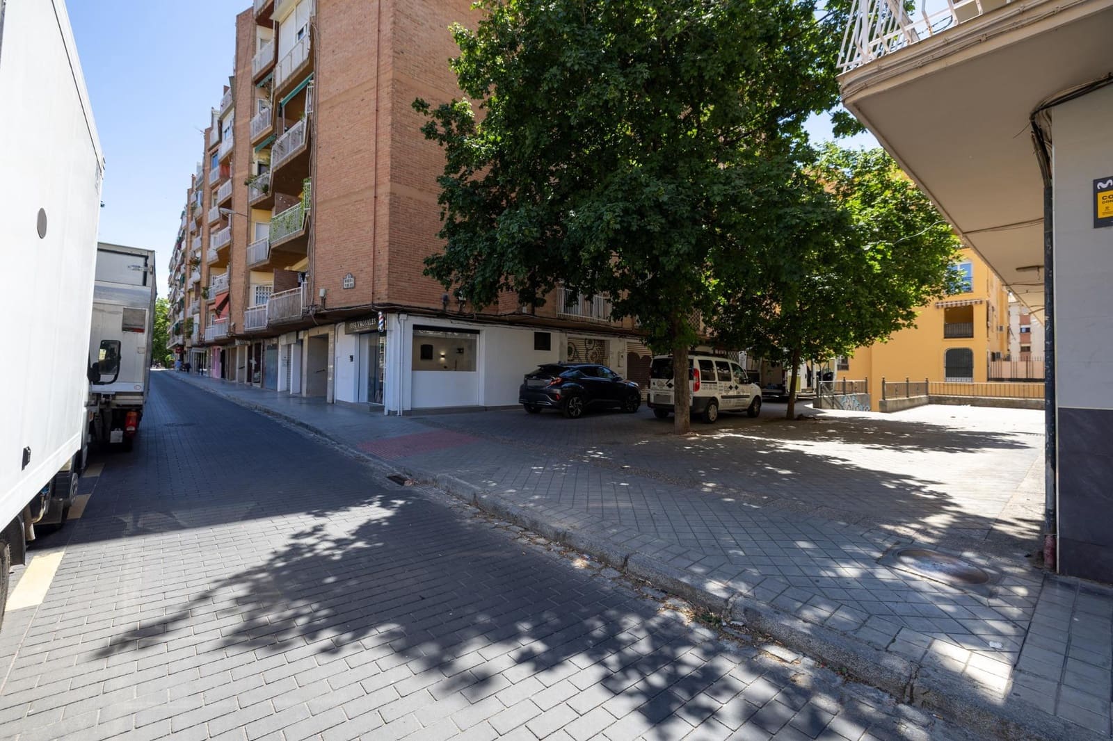 Erhverv til salg i Granada by - € 250.000 (Ref: 9920638)