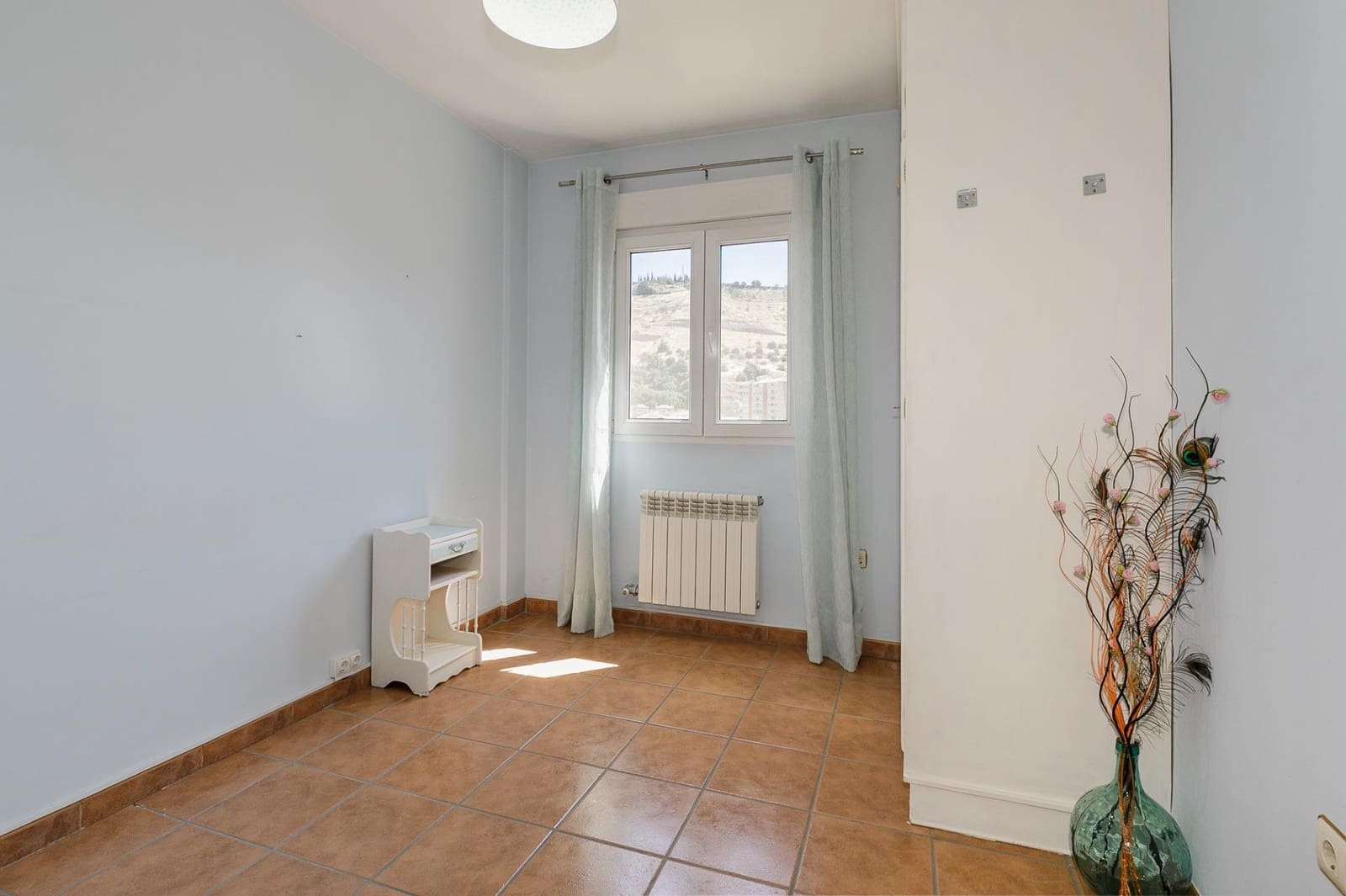 5 sypialnia Dom szeregowy na sprzedaż w Miasto Grenada z garażem - 550 000 € (Ref: 9920642)