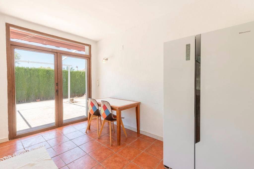 4 Zimmer Villa zu verkaufen in Albolote mit Pool Garage - 285.000 € (Ref: 9920644)