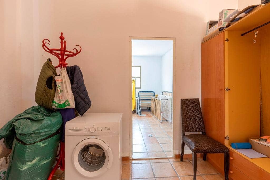 4 Zimmer Villa zu verkaufen in Albolote mit Pool Garage - 285.000 € (Ref: 9920644)