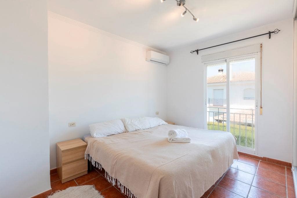 4 Zimmer Villa zu verkaufen in Albolote mit Pool Garage - 285.000 € (Ref: 9920644)