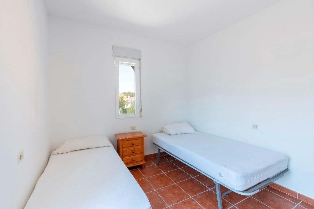 4 Zimmer Villa zu verkaufen in Albolote mit Pool Garage - 285.000 € (Ref: 9920644)