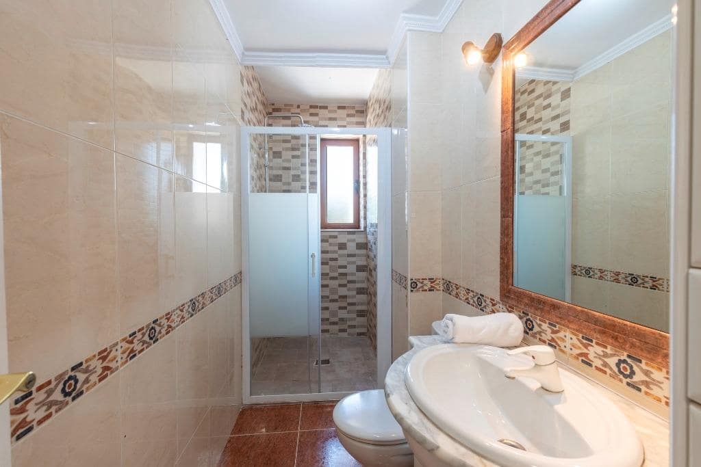 4 Zimmer Villa zu verkaufen in Albolote mit Pool Garage - 285.000 € (Ref: 9920644)