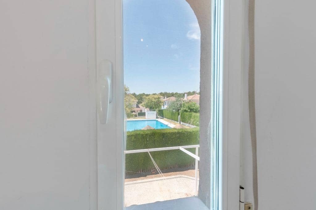 4 Zimmer Villa zu verkaufen in Albolote mit Pool Garage - 285.000 € (Ref: 9920644)