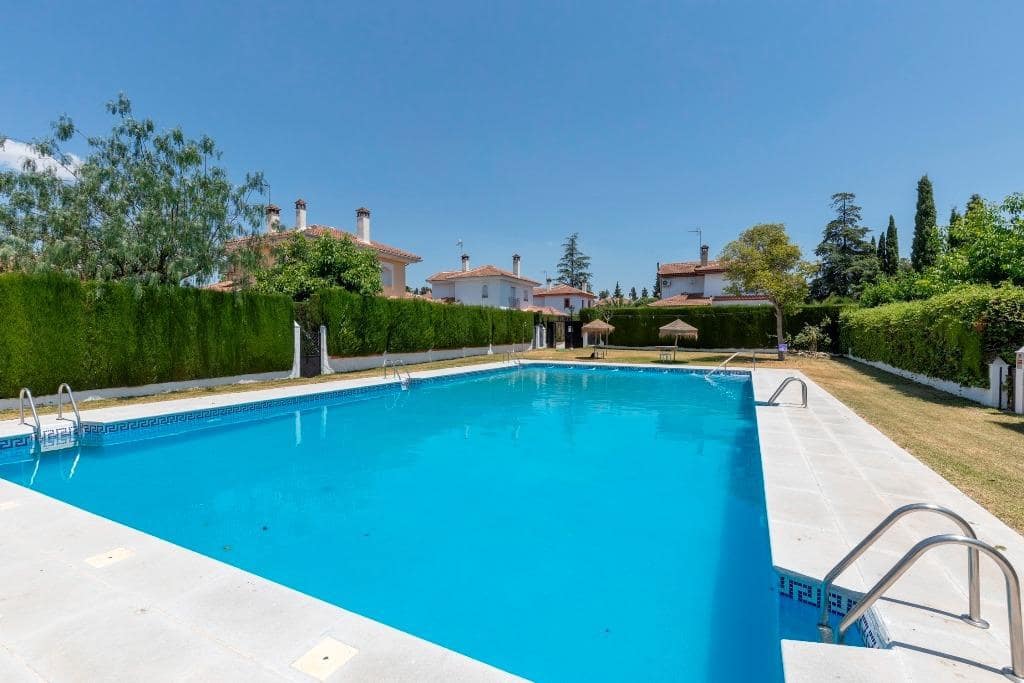 4 Zimmer Villa zu verkaufen in Albolote mit Pool Garage - 285.000 € (Ref: 9920644)