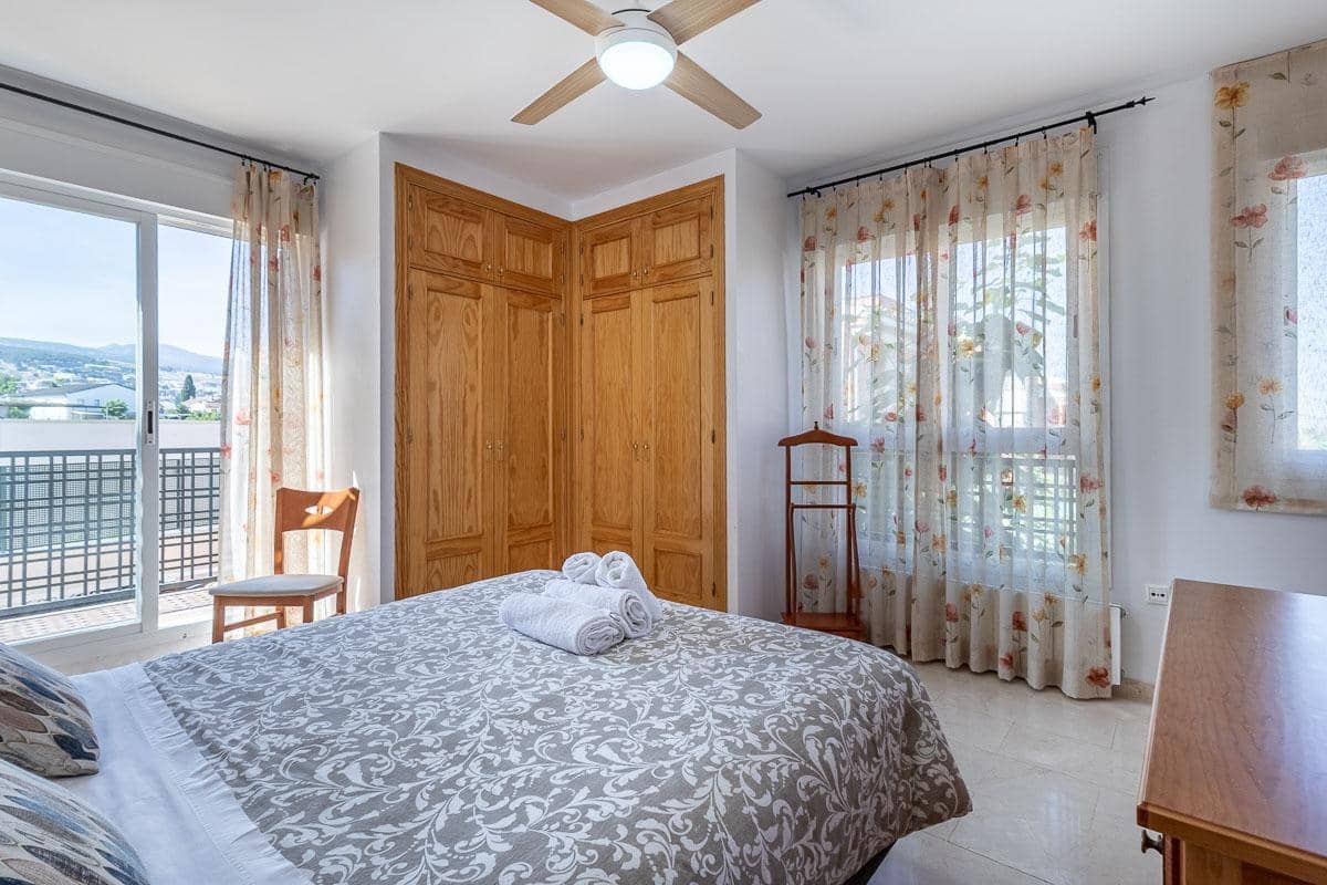 4 camera da letto Villa in vendita in Huetor Vega con piscina garage - 650.000 € (Rif: 9920645)