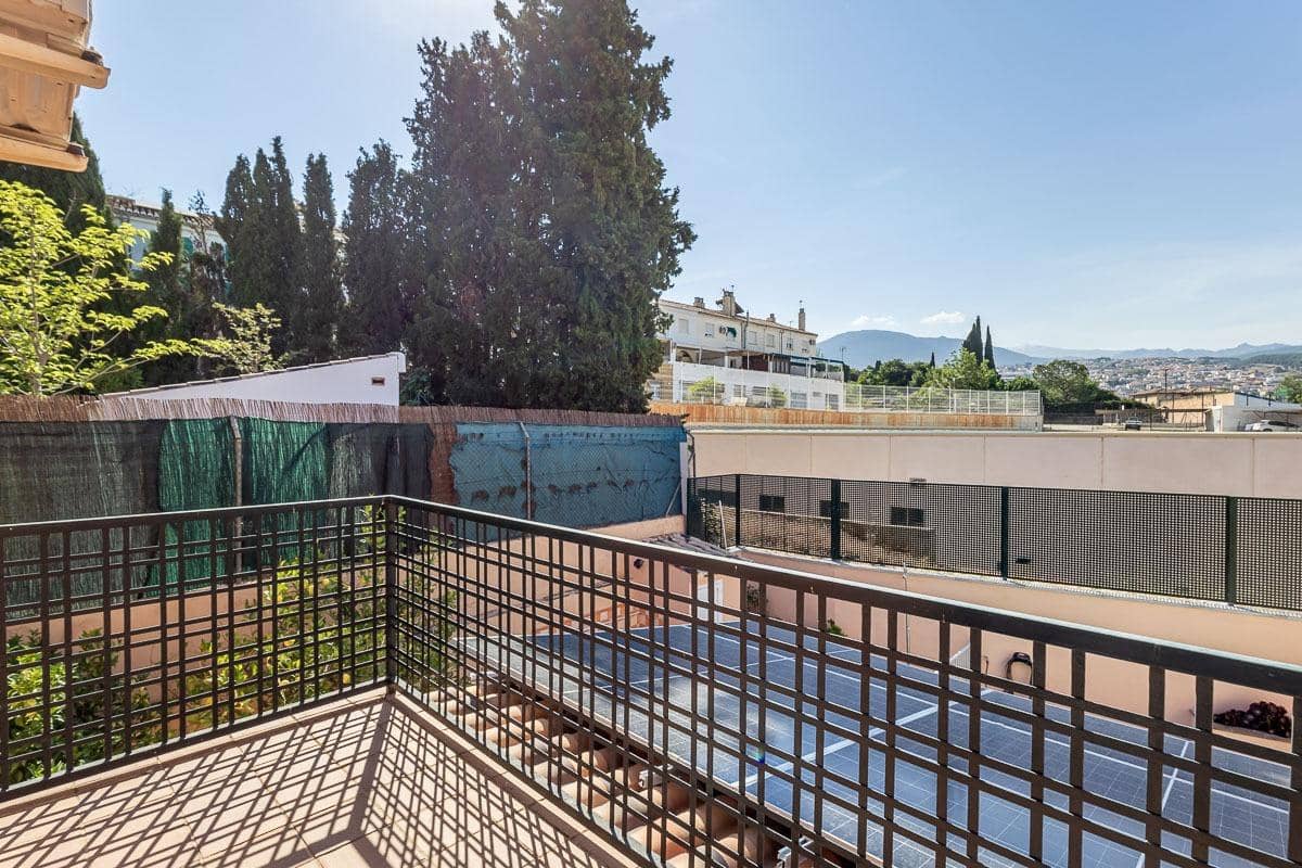 4 camera da letto Villa in vendita in Huetor Vega con piscina garage - 650.000 € (Rif: 9920645)