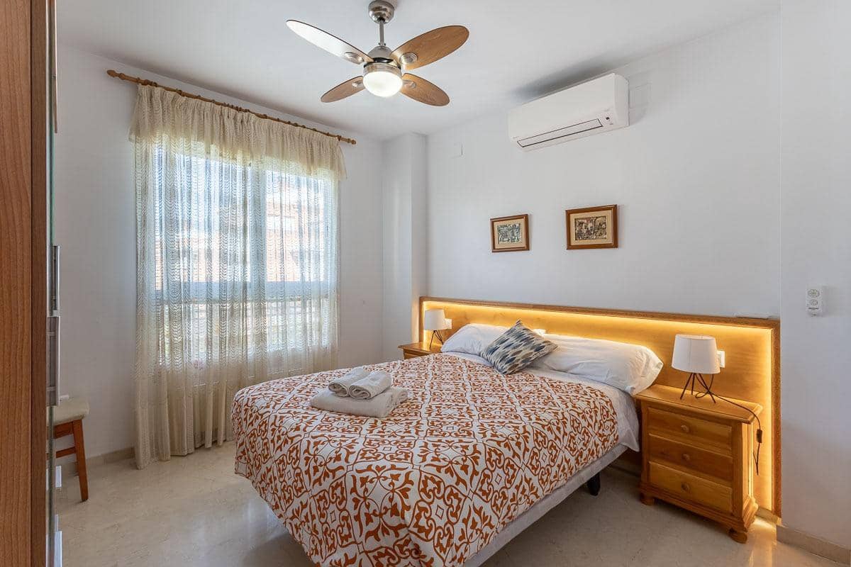 4 camera da letto Villa in vendita in Huetor Vega con piscina garage - 650.000 € (Rif: 9920645)