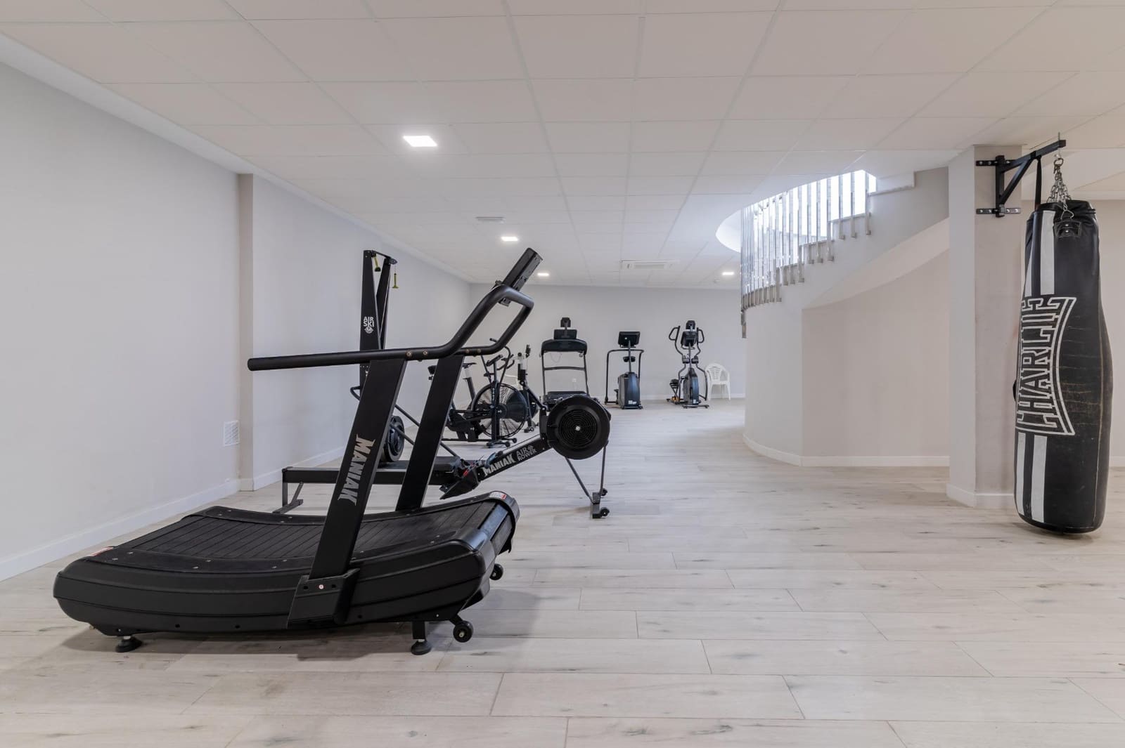 2 soveværelse Lejlighed til leje i Motril med swimmingpool garage - € 1.500 (Ref: 9922549)