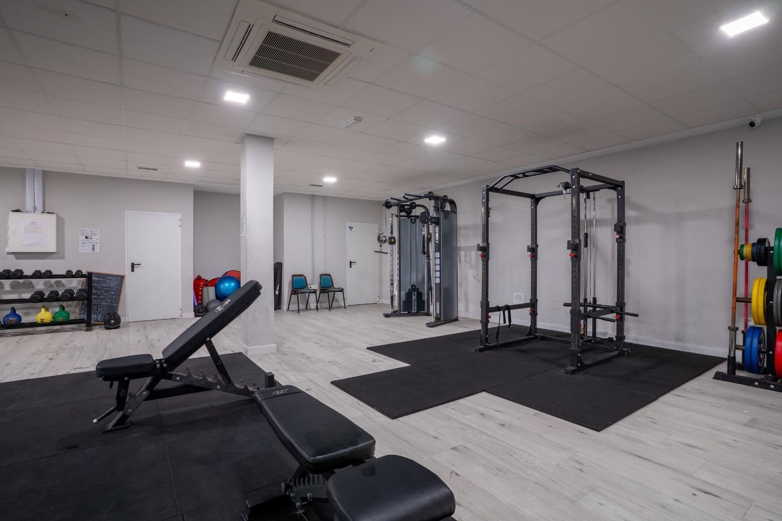 2 soveværelse Lejlighed til leje i Motril med swimmingpool garage - € 1.500 (Ref: 9922549)