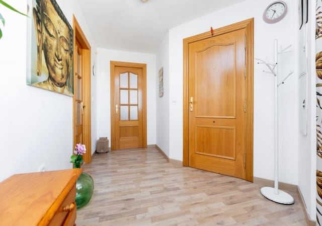 2 soveværelse Penthouse til salg i Monachil med garage - € 195.000 (Ref: 9922550)