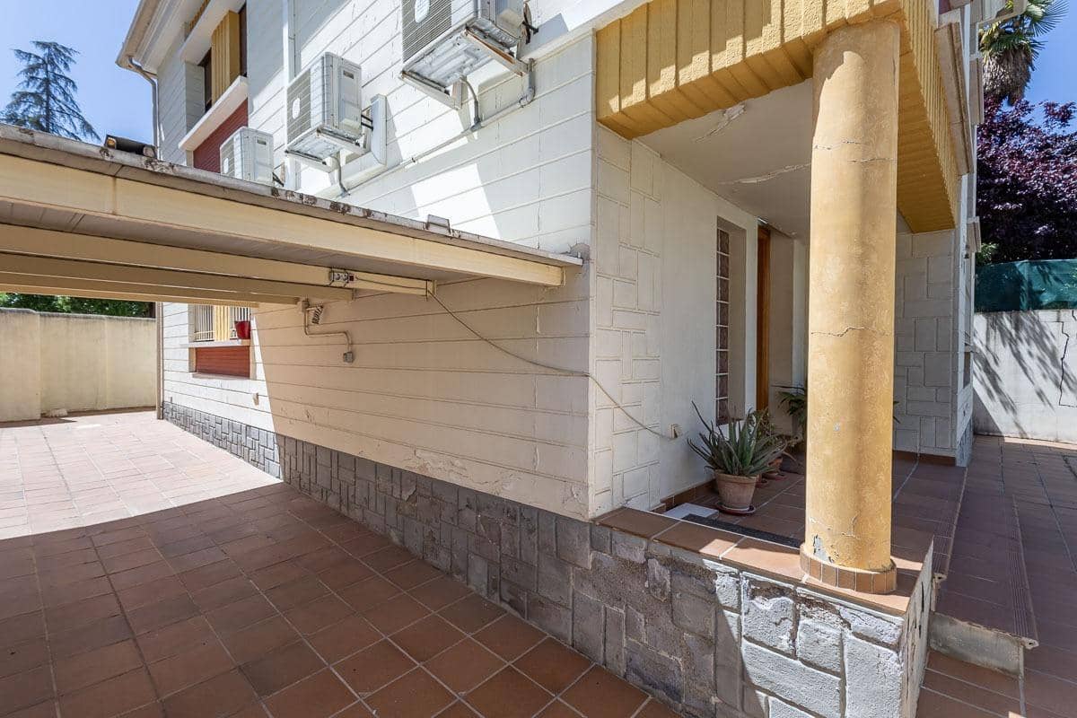 5 quarto Moradia para venda em Granada cidade com garagem - 750 000 € (Ref: 9924806)